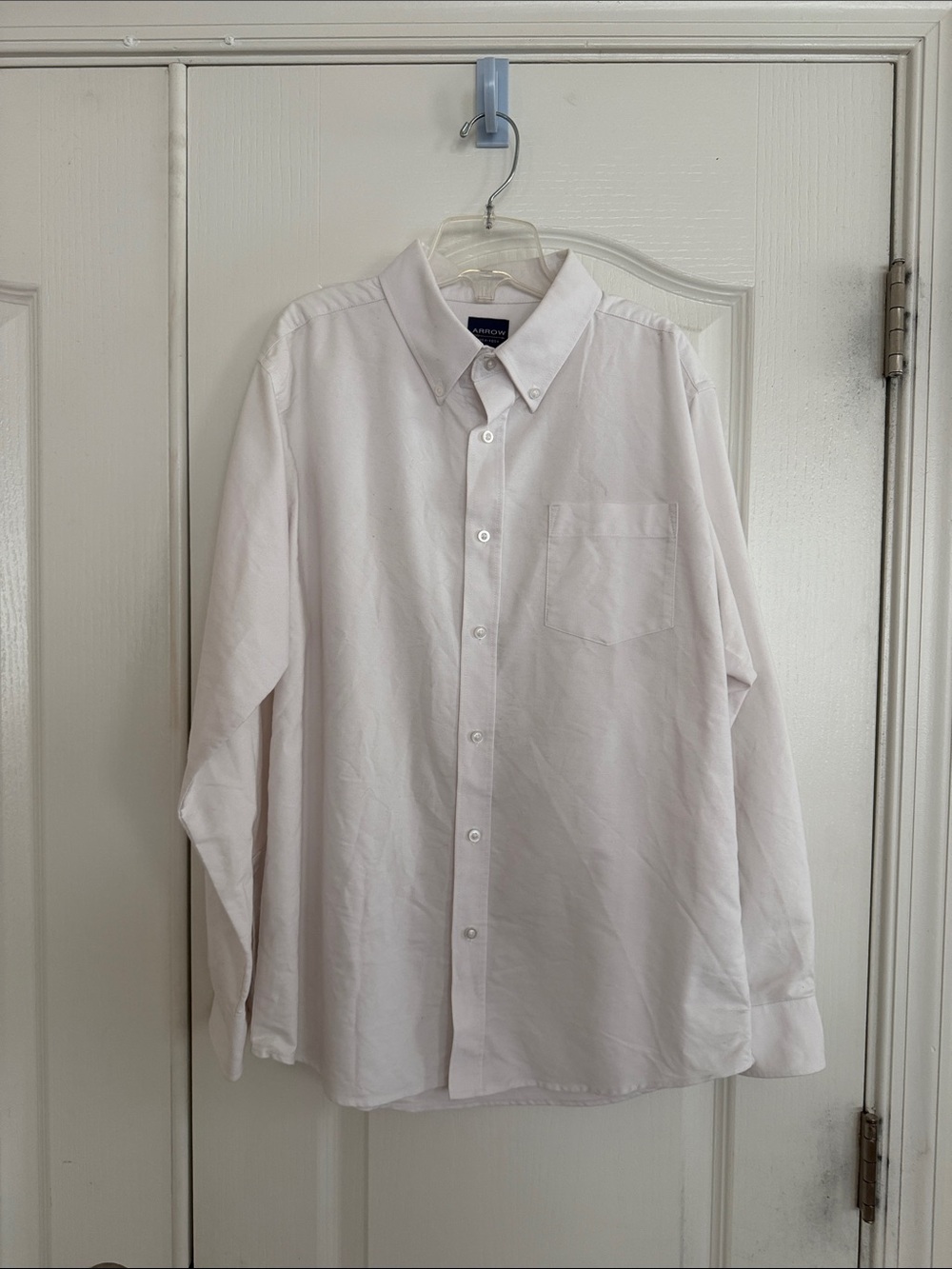 Arrow Men's Button-Down Shirt in White